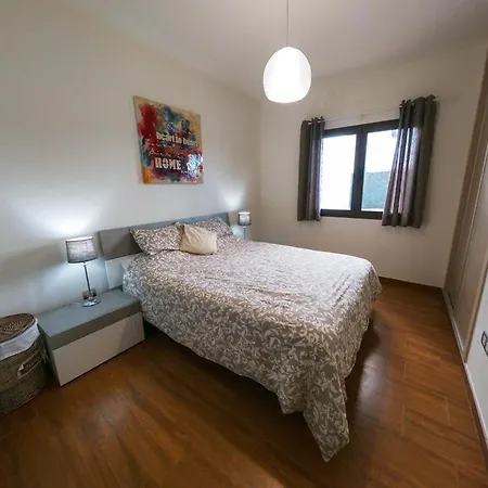 Villa James Villa *
