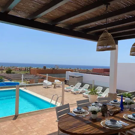 Holiday home Casa Blanca - Sea Views - Private Pool - Wifi - Bbq *