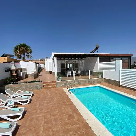 Casa Blanca - Sea Views - Private Pool - Wifi - Bbq