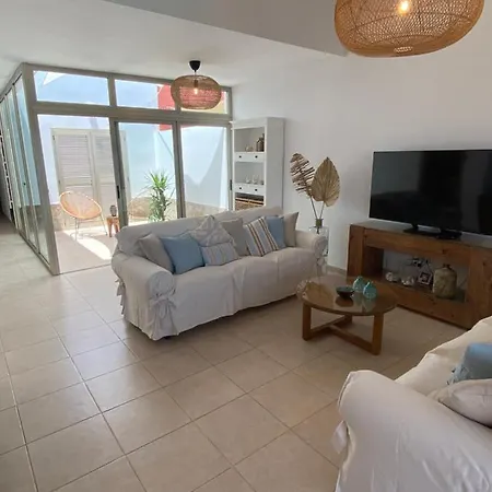 Casa Blanca - Sea Views - Private Pool - Wifi - Bbq *