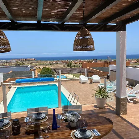 Casa Blanca - Sea Views - Private Pool - Wifi - Bbq