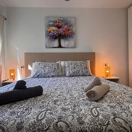 Apartment Dugari