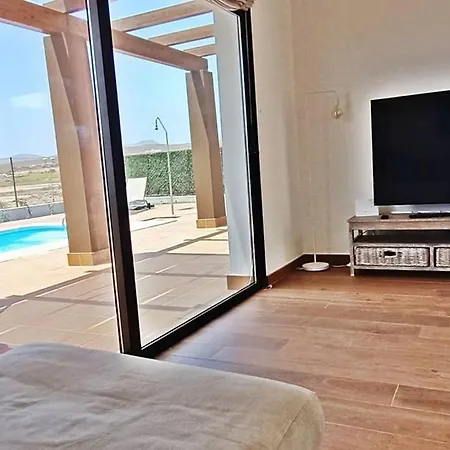 Vv Angela Villa