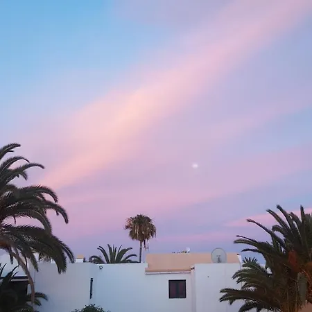 Apartment La Caleta