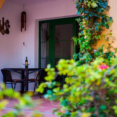 Apartment Immaculate 1-bed On Castillo Mar *