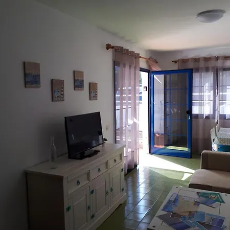 Alipatri Apartment