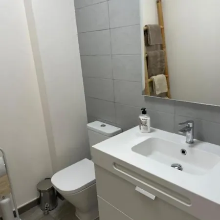 View Luxury Apartment: Beachfront Golf Retreat Caleta De Fuste