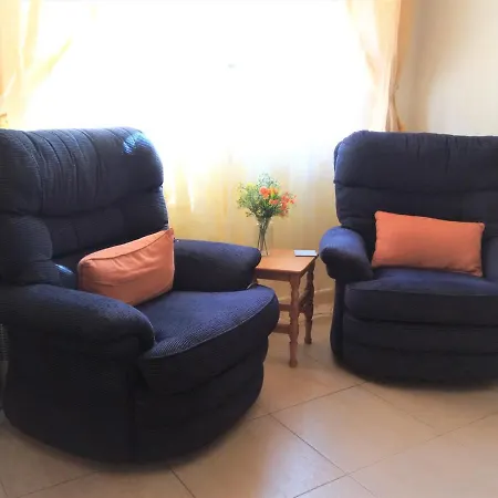 Apartment Litha House, 3 Bed Set Over 3 Floors 2 Mins From And Amenities Caleta De Fuste