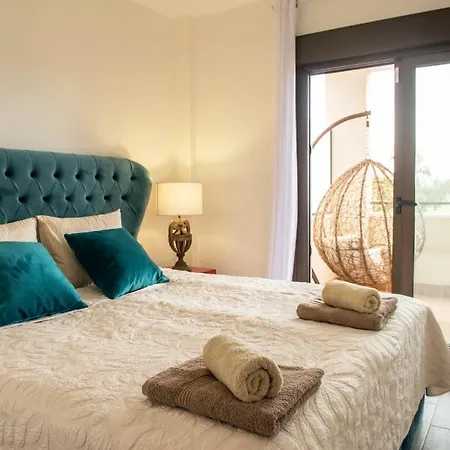 Apartment View Luxury Apartment: Beachfront Golf Retreat Caleta De Fuste