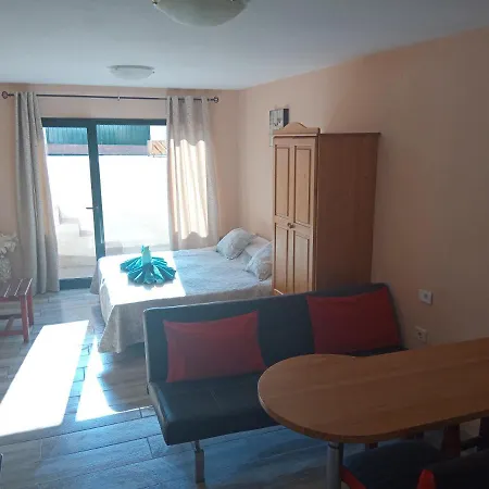 Lovely Studio In Montecastillo Apartment