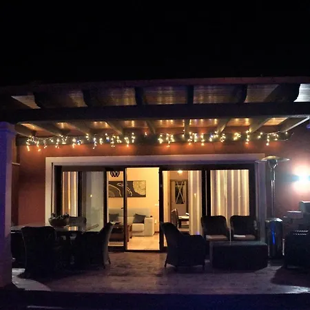 Amaneceres Villa