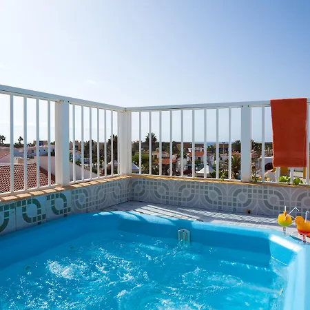 Aparthotel Caleta Garden