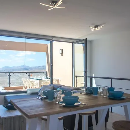 Hoyo 19, Lovely House With Sea View - 3 Bedrooms Holiday home *