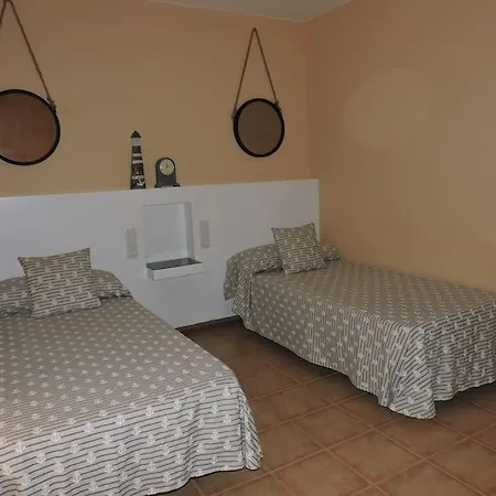 Ventura. Espectacular. Piscina Climatizada. Villa *