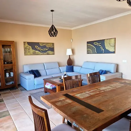 Amaneceres Villa