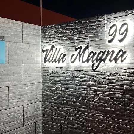 Magna Villa *