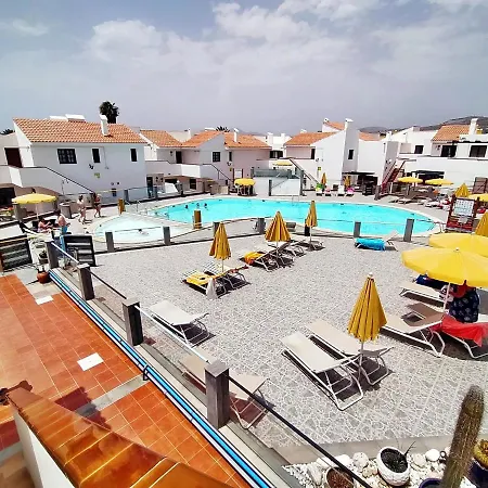 Florida Caleta Apartment *