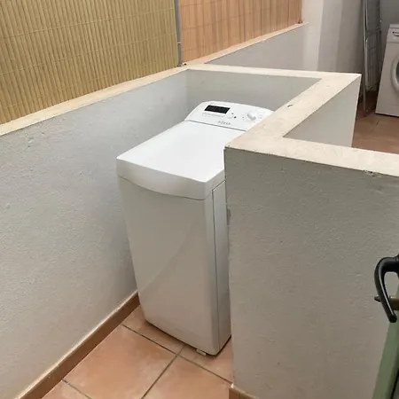 Gaudia Apartment *