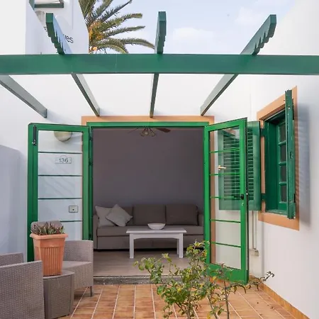 Cutie & Air-conditioning Apartment! Apartment *