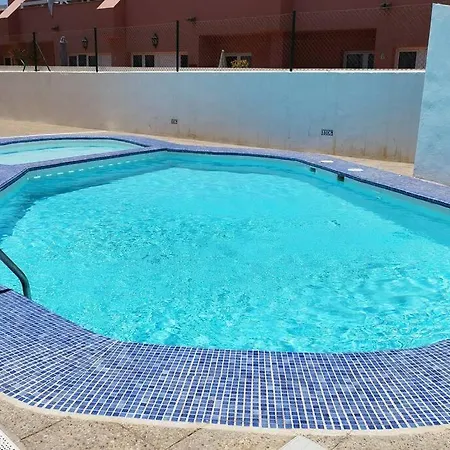 Casa Freesia Caleta Centre Avec Piscine Communautaire Caleta De Fuste