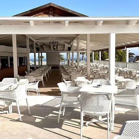 Caleta Dorada 2*