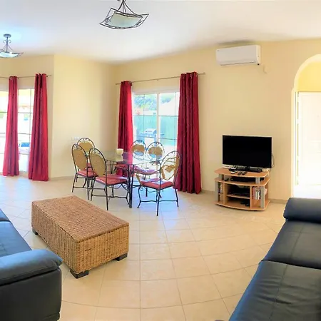 Villa Amarillo *