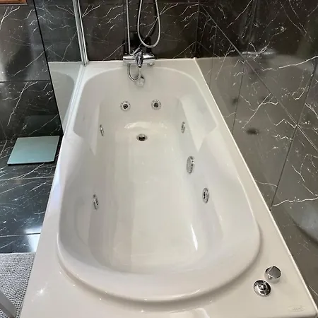 Cd30 With Private Heated Pool