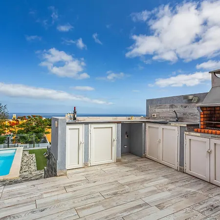 Bellavista Luxury Villa *