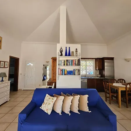 Leon Holiday home
