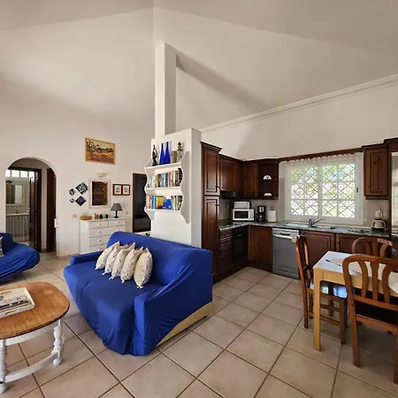 Leon Holiday home
