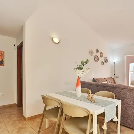 Georgina Holiday home