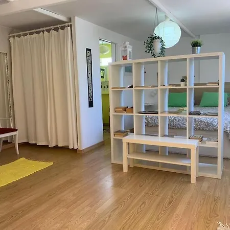 Apartment Shangri-la 2 *