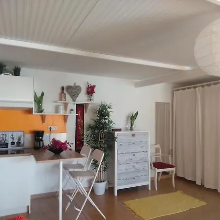Apartment Shangri-la 2 *
