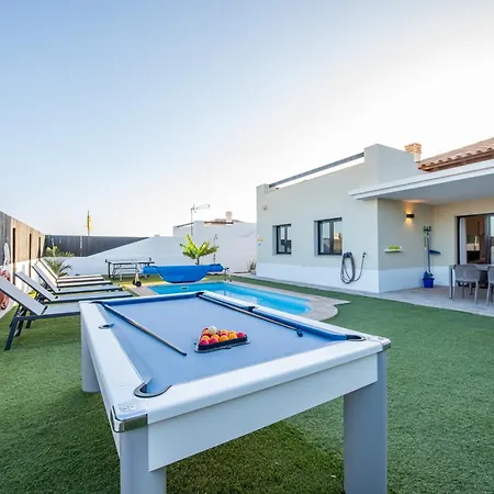 Ereza Alicia Villa