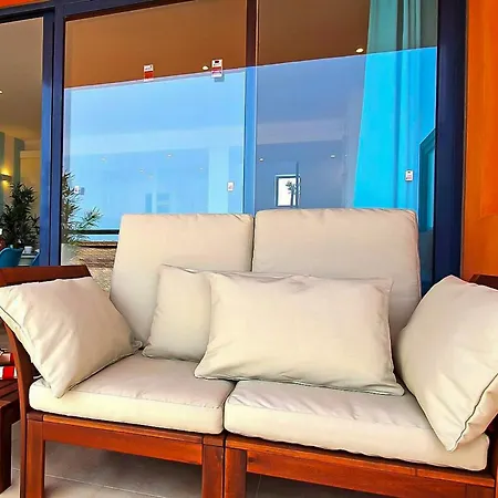 Panorama Blue
