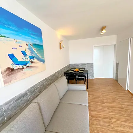 Mit Meerblick Und Gemeinschaftspool Apartment