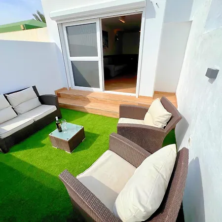Apartment Mit Meerblick Und Gemeinschaftspool Caleta De Fuste