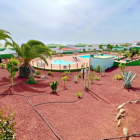 Mit Meerblick Und Gemeinschaftspool Apartment