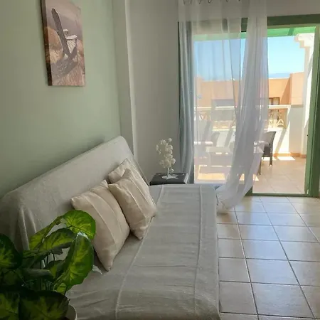 Mountain View Retreat: Charming With Shared Pool * Caleta De Fuste