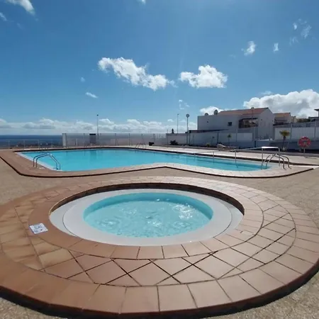 Apartment Maison Vue Avec Piscine *