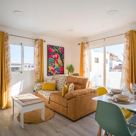 Primavera Apartment *