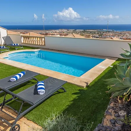 Anaiaks Caleta De Fuste