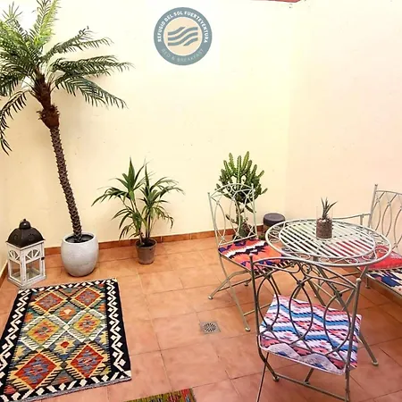 Acomodação com café da manhã  Refugio Del Sol Caleta De Fuste