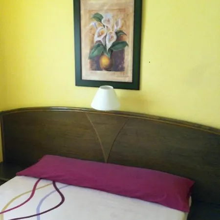 Aparthotel Caleta Garden 2*