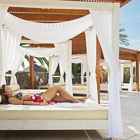 Elba Carlota Beach&convention Resort 4*