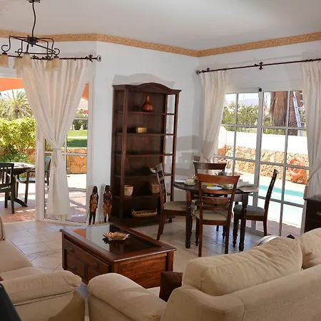 Villa Sandra *