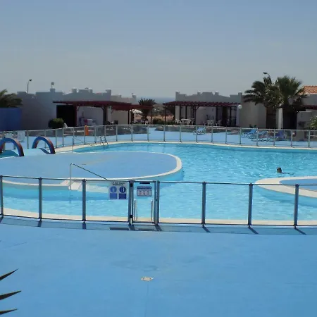Sun Beach Apartment *