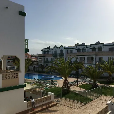 Gaudia Apartment *