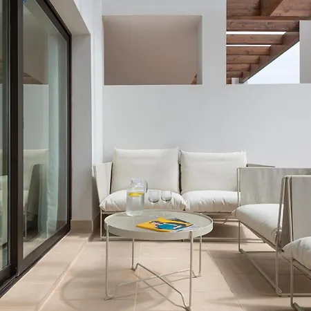 Homeforguest Flat With Large Terrace In Modern Residential Complex With Swimming Pool Apartment
