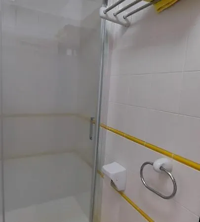 Puerta Del Sol Apartment *